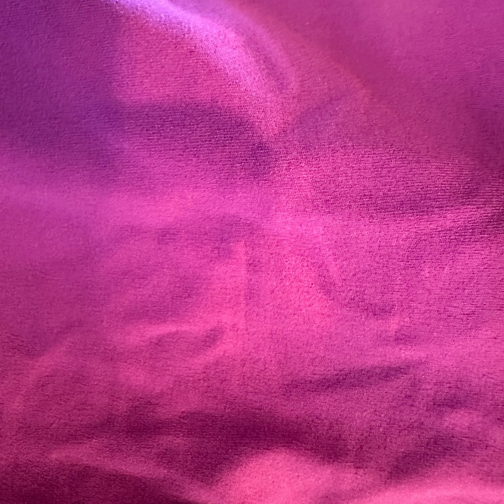 Lululemon Size 6 Top Bundle - pre-loved condition - 9 tops - Picture 11 of 12